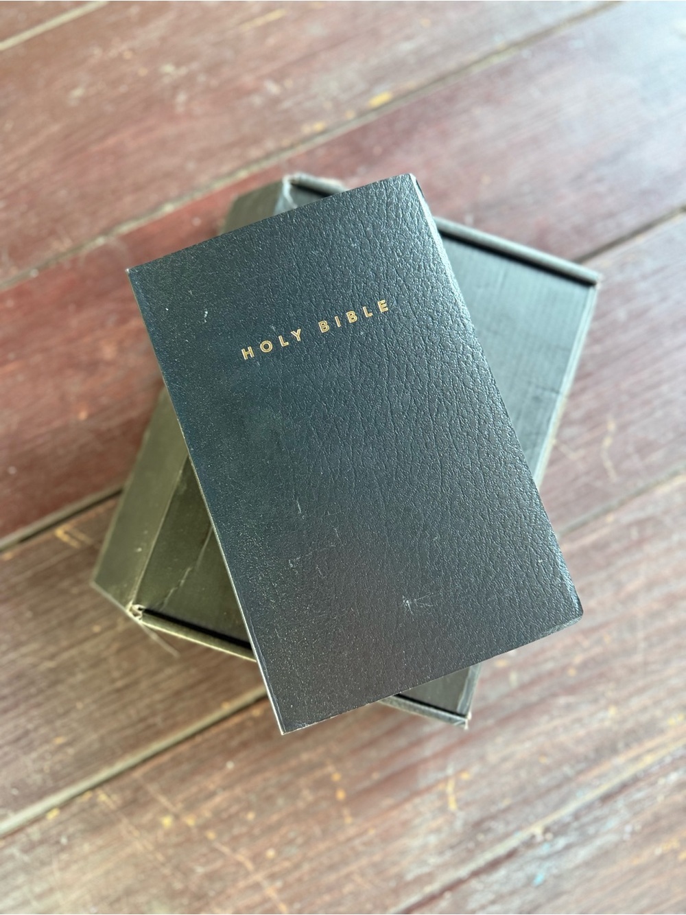 Holy Bible English Black Book w/ Box